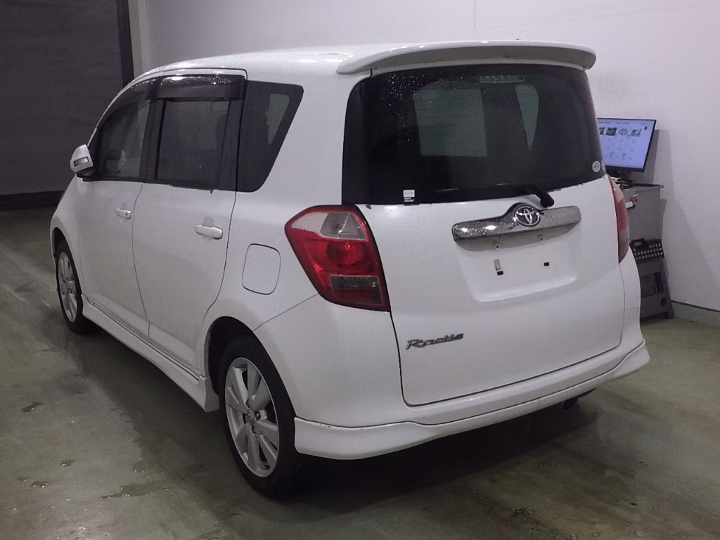 TOYOTA RACTIS