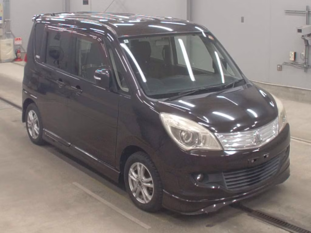 MITSUBISHI DELICA D:2