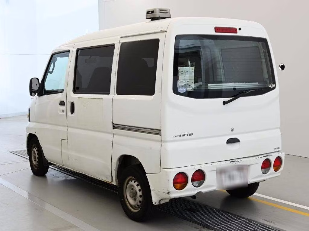 MITSUBISHI MINICAB
