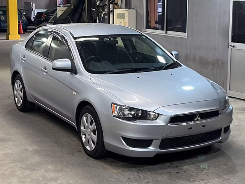MITSUBISHI GALANT FORTIS