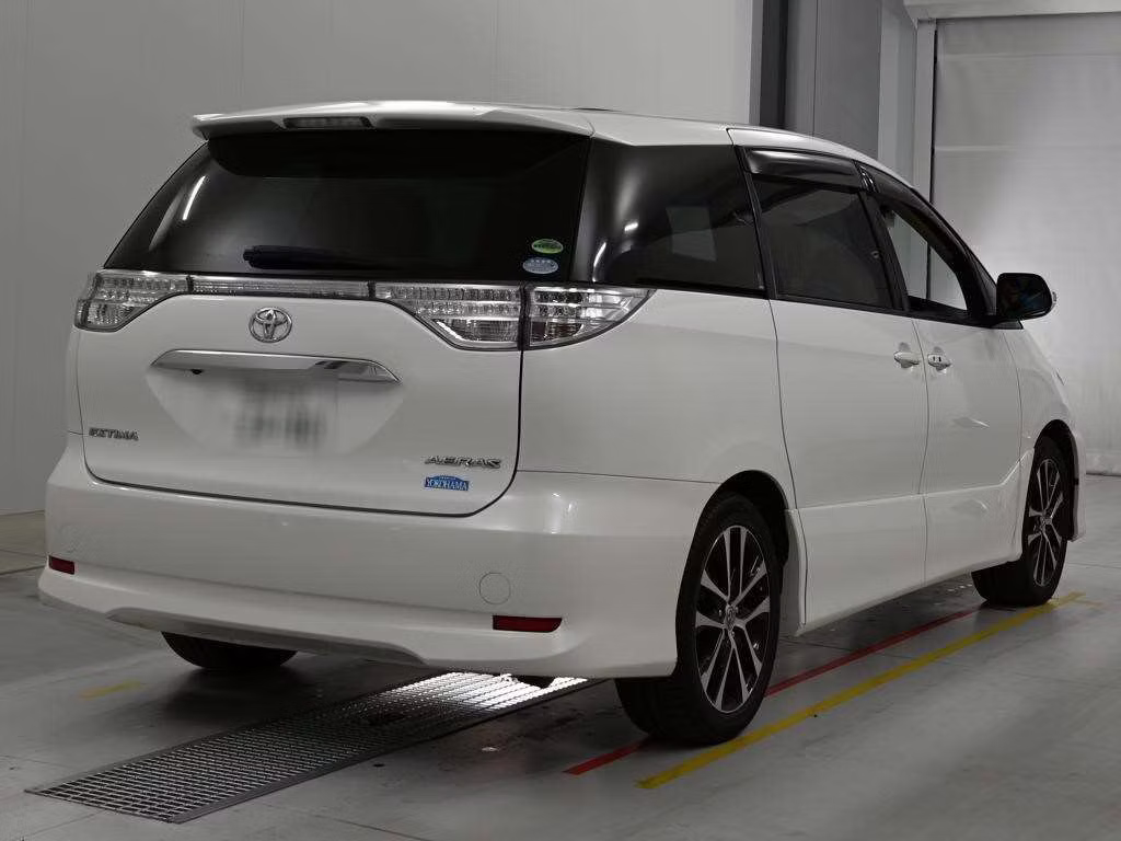TOYOTA ESTIMA