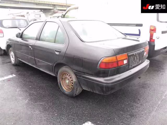 NISSAN SUNNY