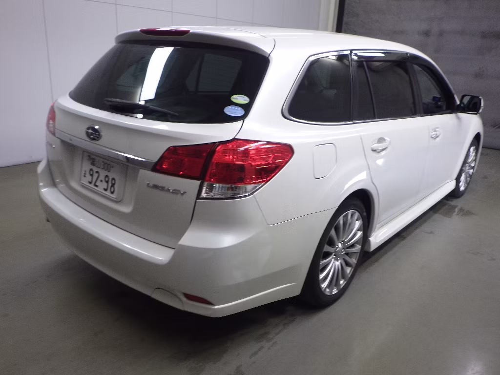 SUBARU LEGACY