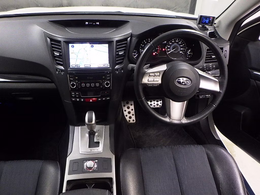 SUBARU LEGACY