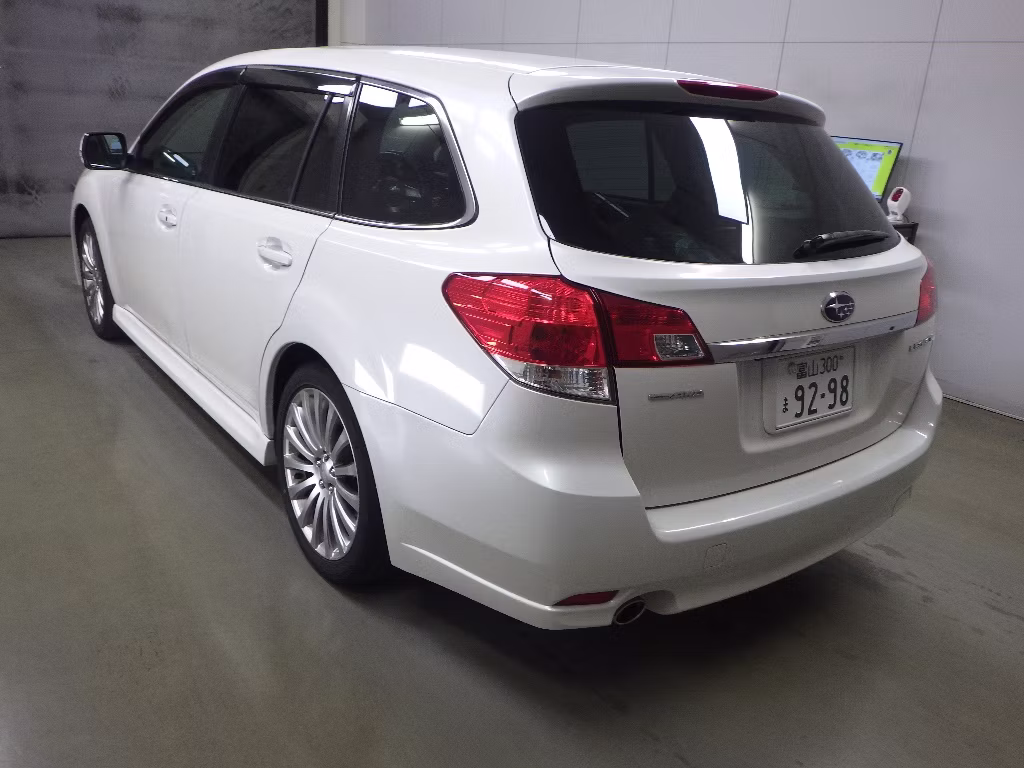 SUBARU LEGACY