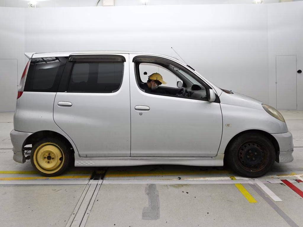 TOYOTA FUNCARGO