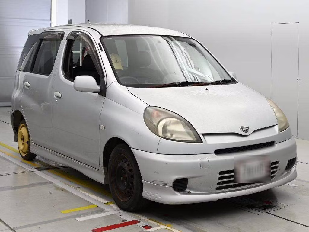 TOYOTA FUNCARGO