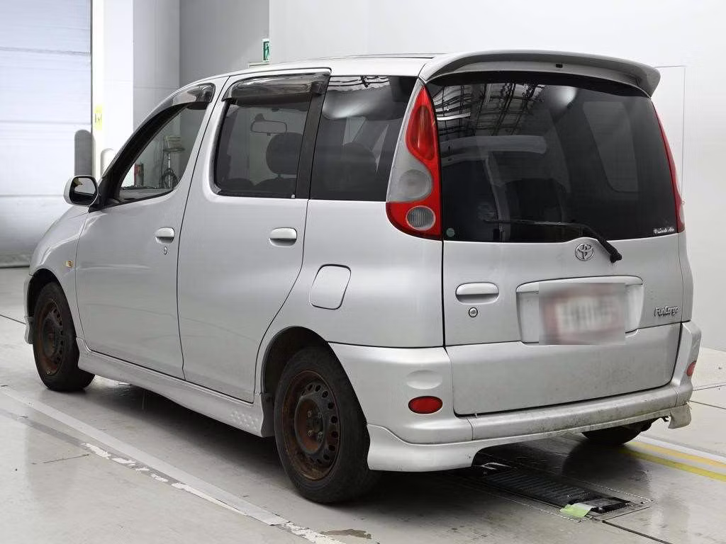 TOYOTA FUNCARGO
