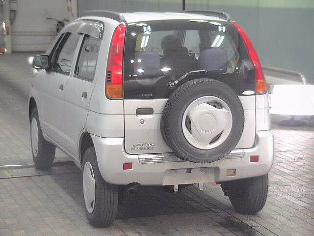 DAIHATSU TERIOS KID