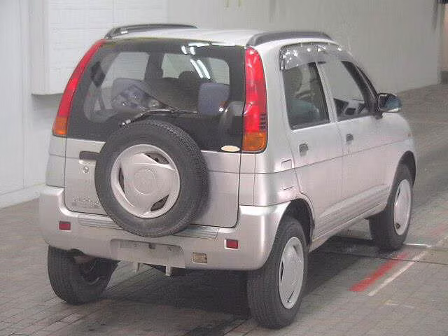 DAIHATSU TERIOS KID