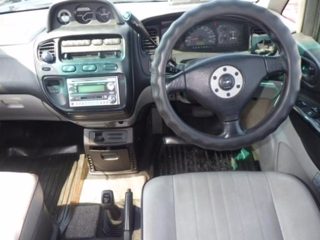 MITSUBISHI DELICA