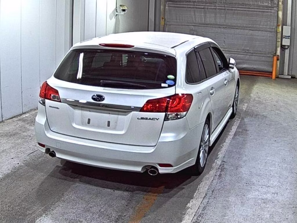 SUBARU LEGACY