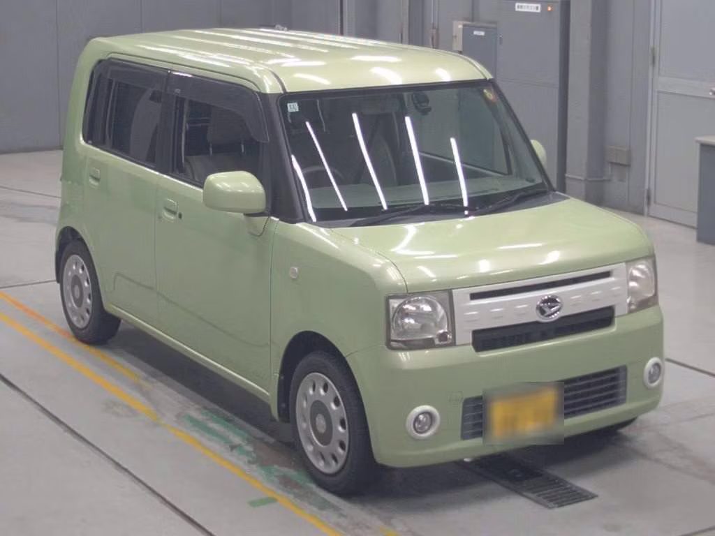 DAIHATSU MOVE CONTE