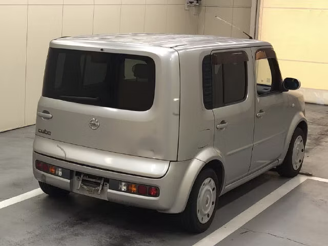 NISSAN CUBE