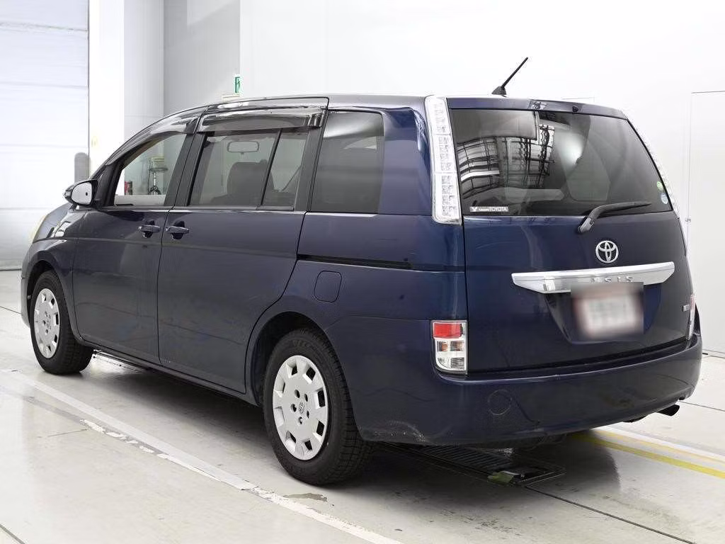 TOYOTA ISIS