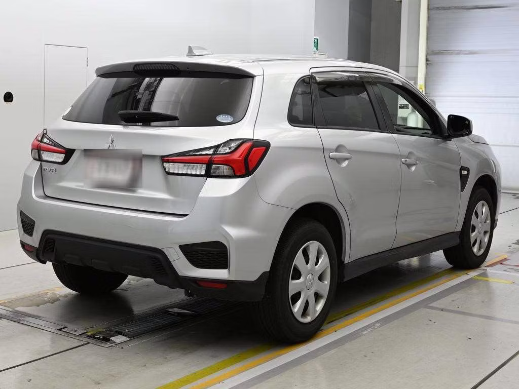 MITSUBISHI RVR