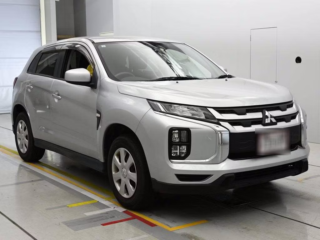 MITSUBISHI RVR