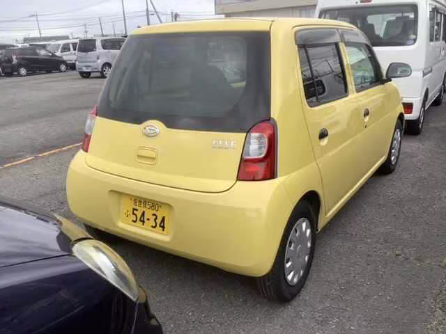 DAIHATSU ESSE