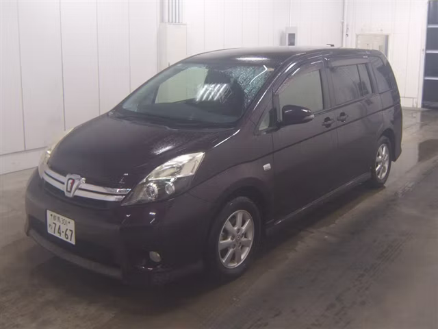 TOYOTA ISIS