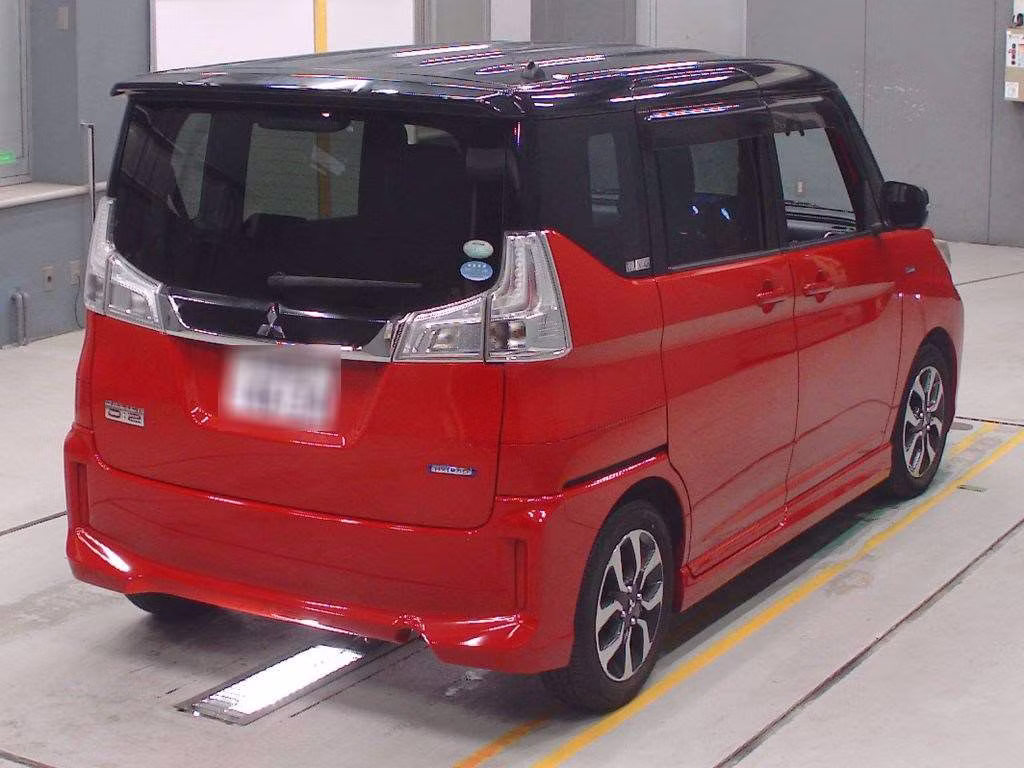 MITSUBISHI DELICA D:2