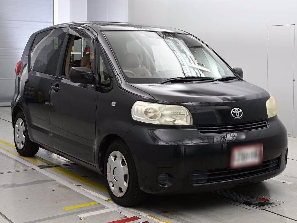 TOYOTA PORTE