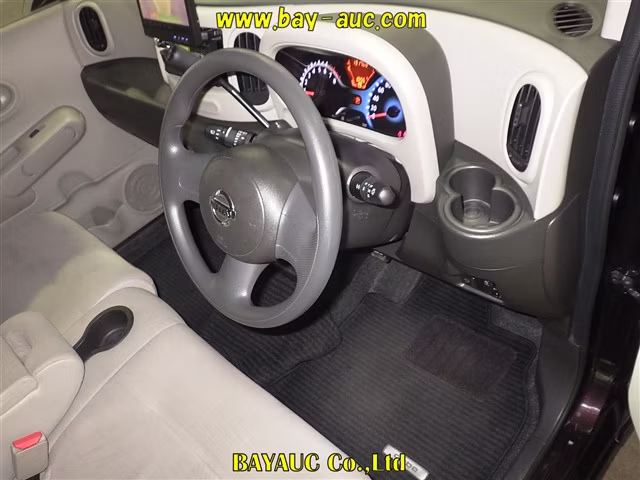 NISSAN CUBE