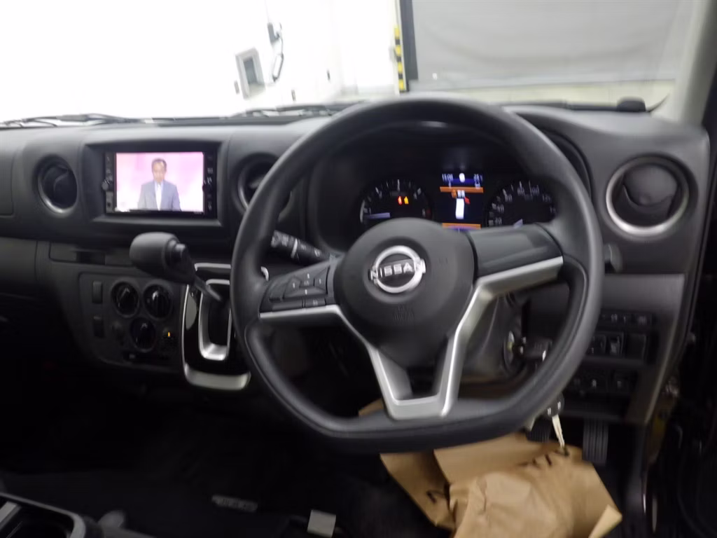 NISSAN CARAVAN