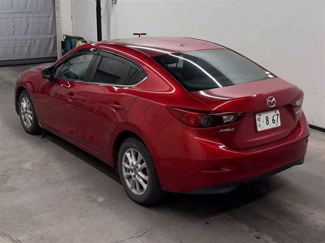 MAZDA AXELA