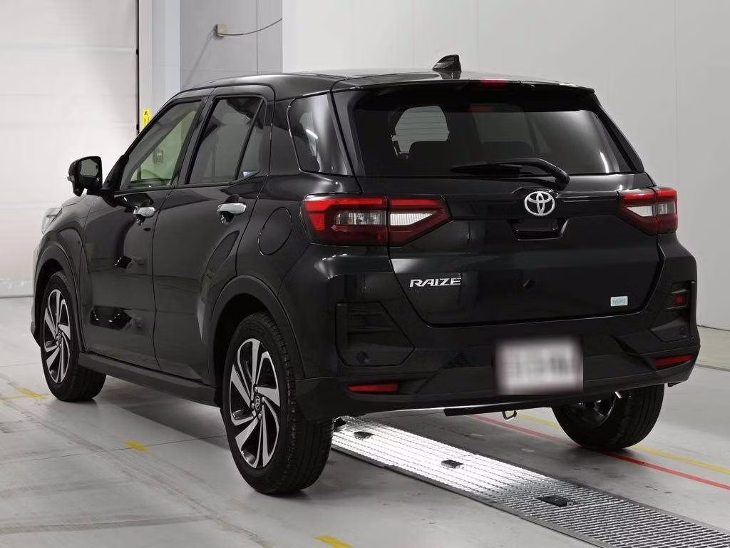 TOYOTA RAIZE