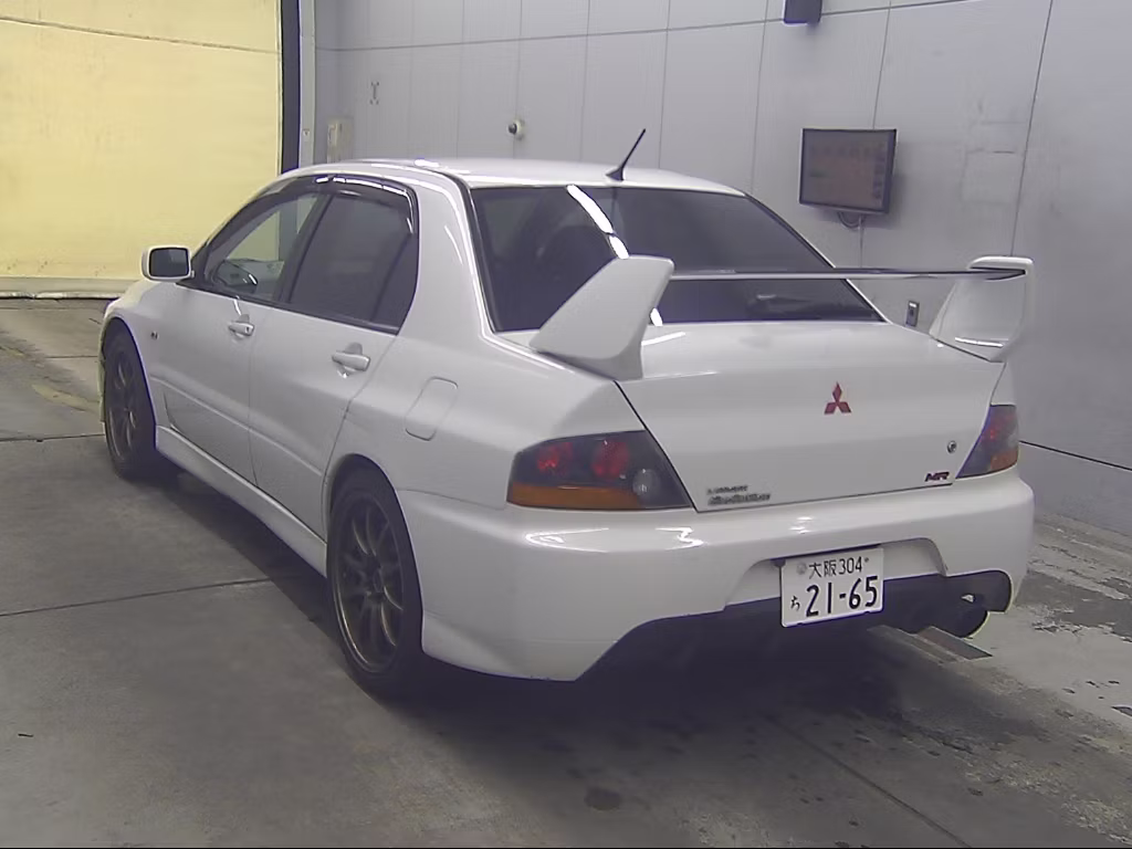 MITSUBISHI LANCER EVOLUTION