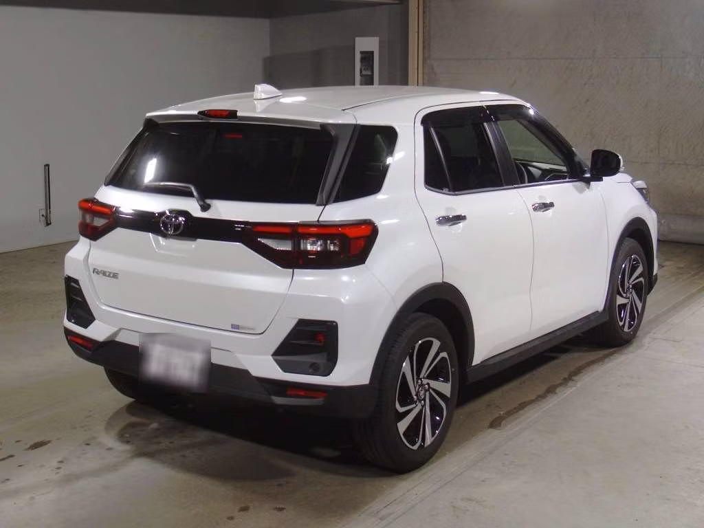 TOYOTA RAIZE