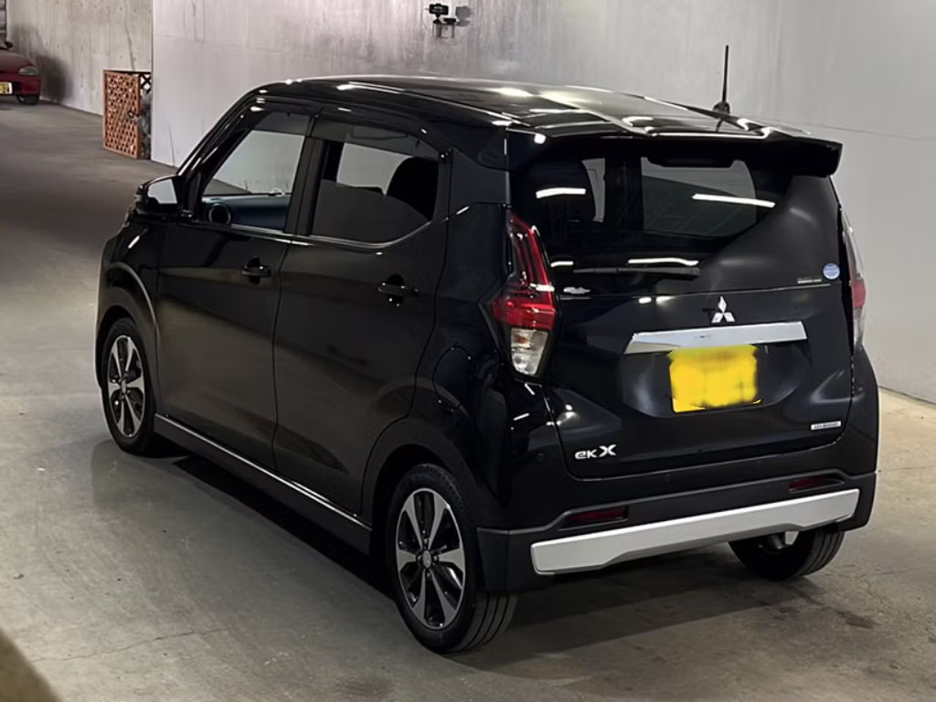 MITSUBISHI EK X