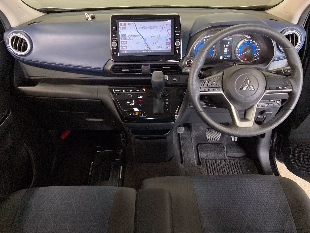MITSUBISHI EK X
