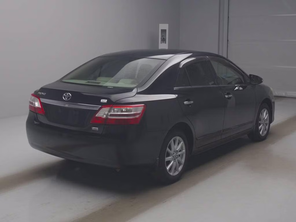 TOYOTA PREMIO