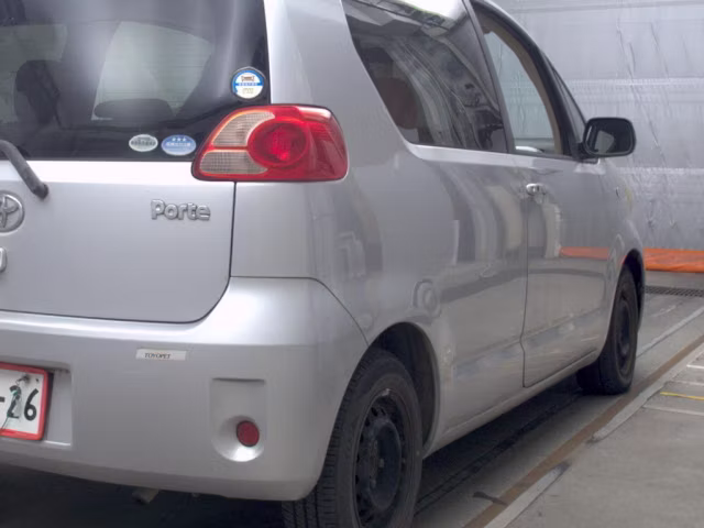 TOYOTA PORTE