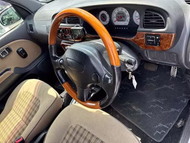 DAIHATSU MIRA GINO