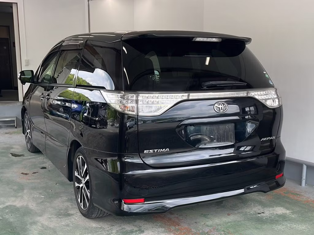 TOYOTA ESTIMA