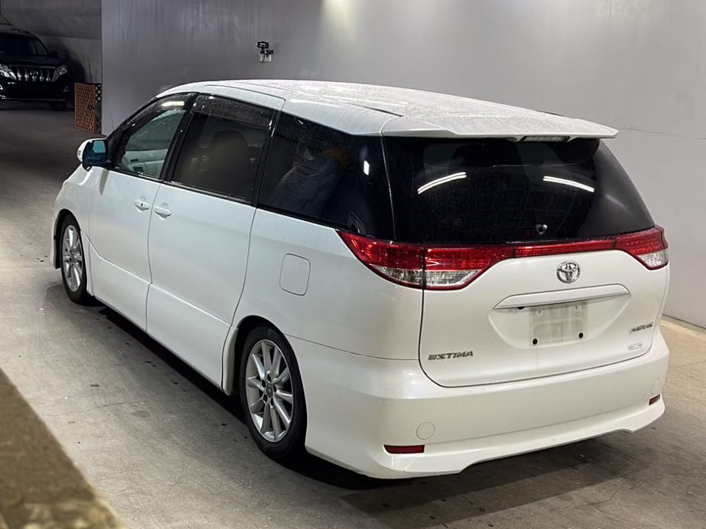 TOYOTA ESTIMA