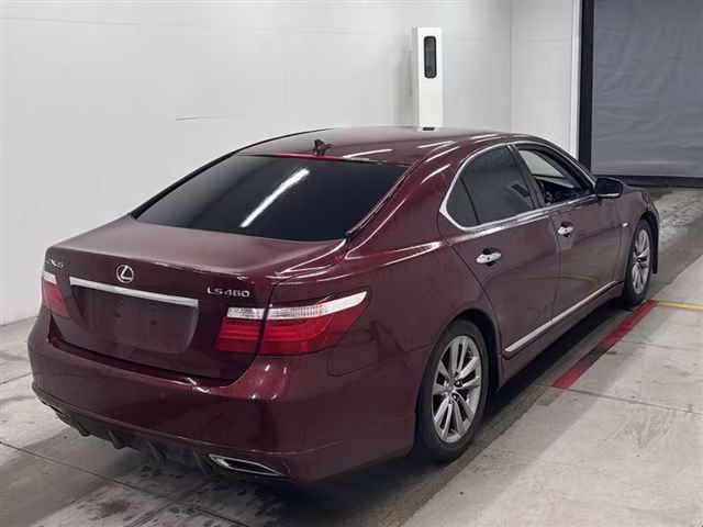 LEXUS LS460