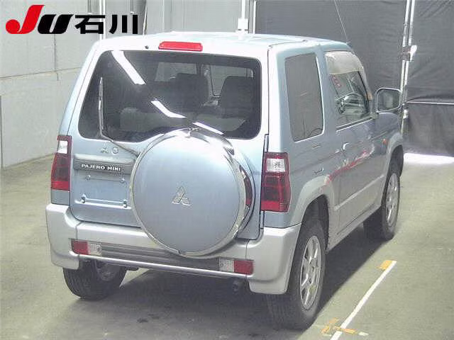 MITSUBISHI PAJERO MINI