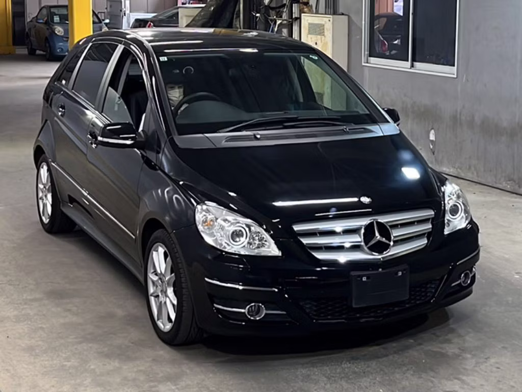MERCEDES-BENZ B-CLASS