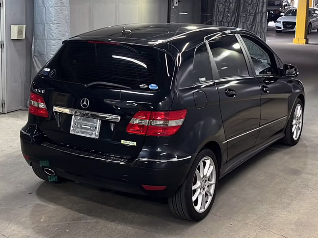 MERCEDES-BENZ B-CLASS