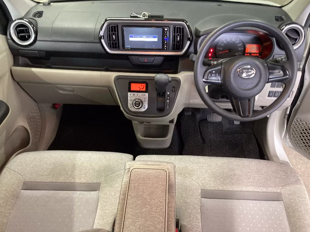 DAIHATSU BOON
