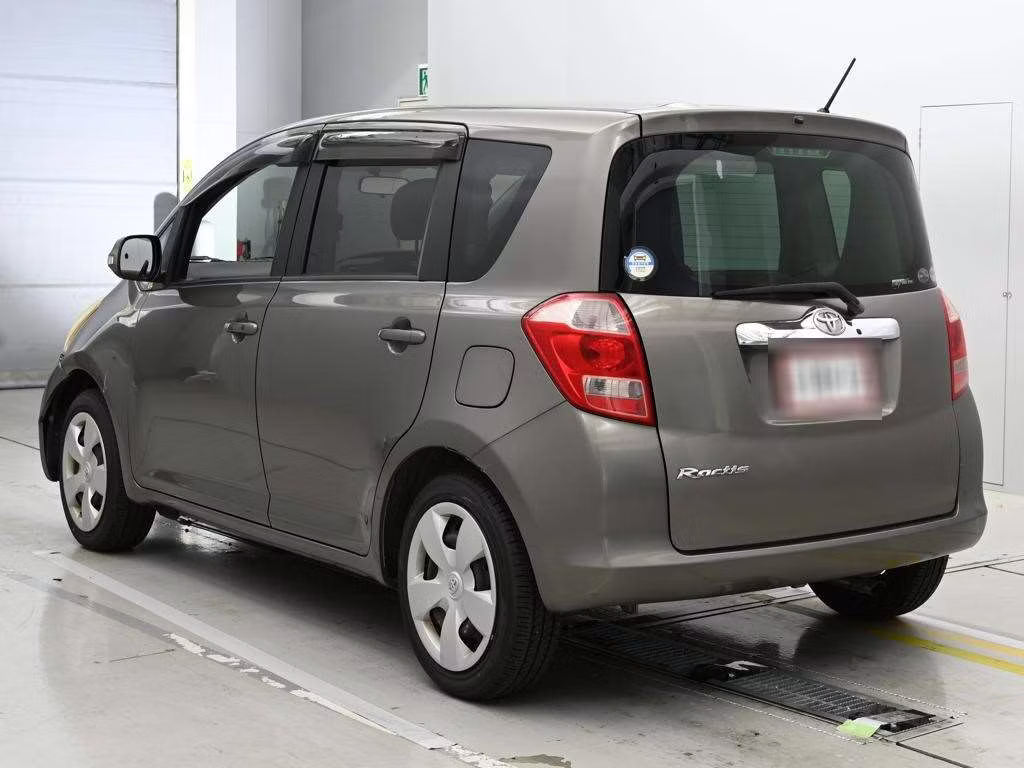 TOYOTA RACTIS