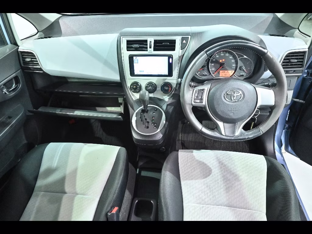 TOYOTA RACTIS