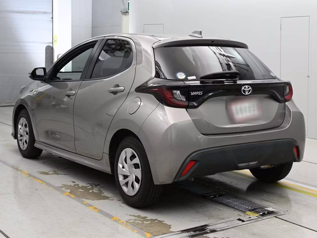 TOYOTA YARIS