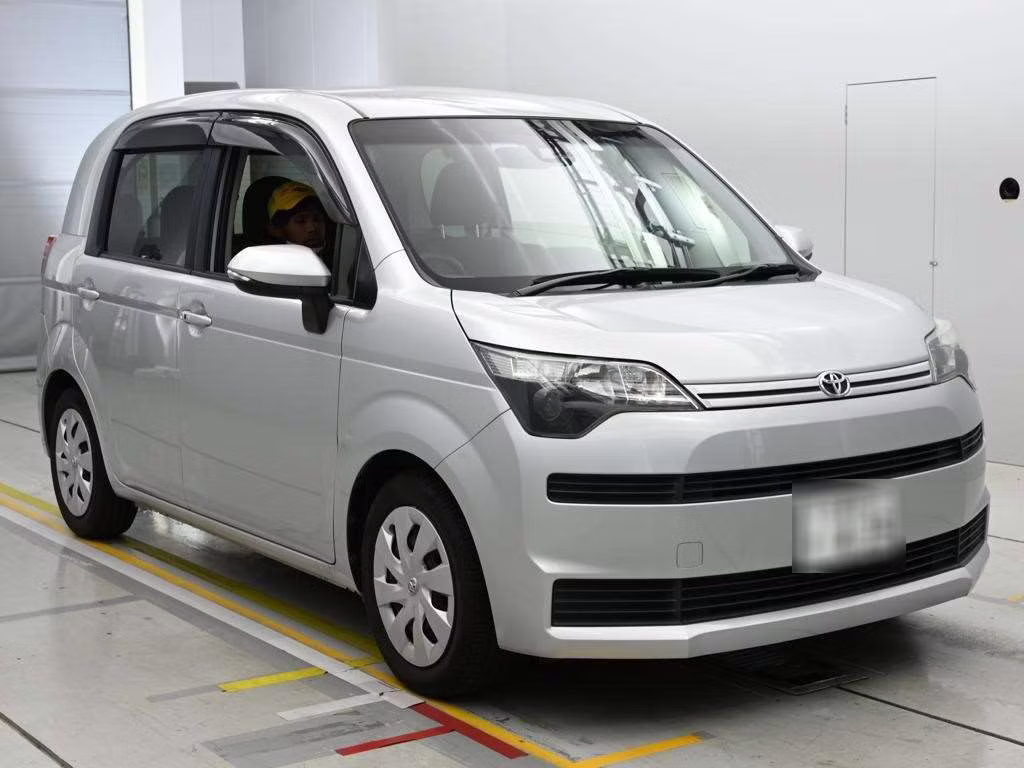 TOYOTA SPADE