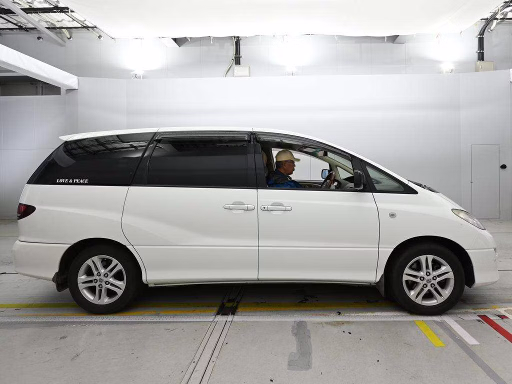 TOYOTA ESTIMA