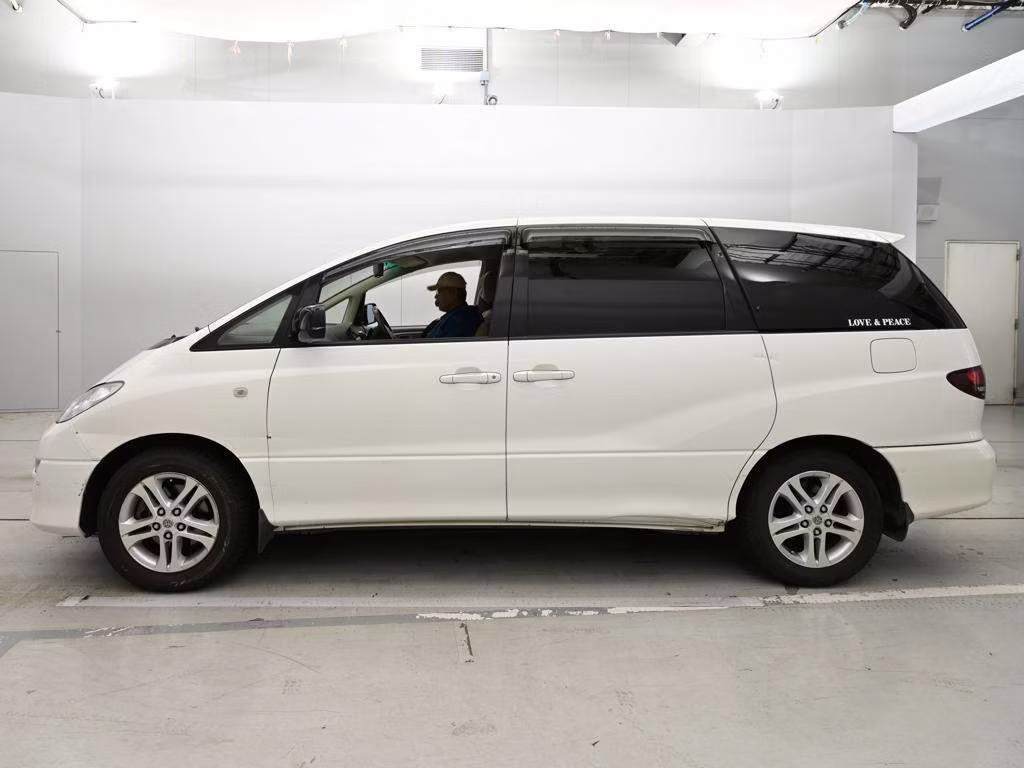 TOYOTA ESTIMA