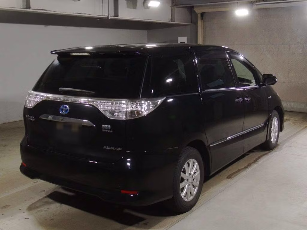TOYOTA ESTIMA